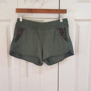 Nomads hemp wear hunter green grey shorts